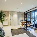 Διαμέρισμα Quiet 2br Flat In Near Windermere *