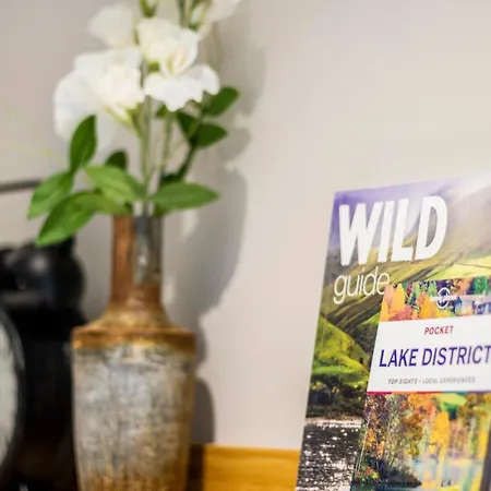 Quiet 2br Flat In Near Windermere *