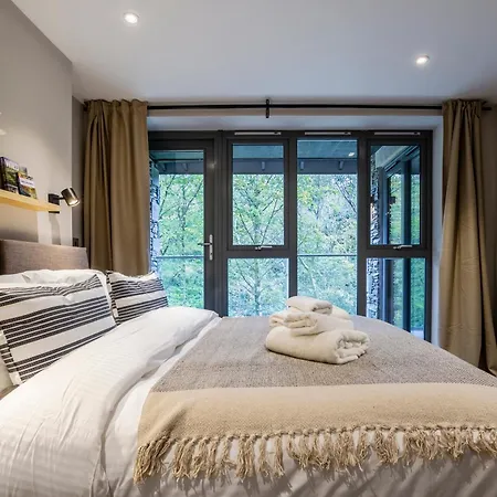 Quiet 2br Flat In Near Windermere * Backbarrow